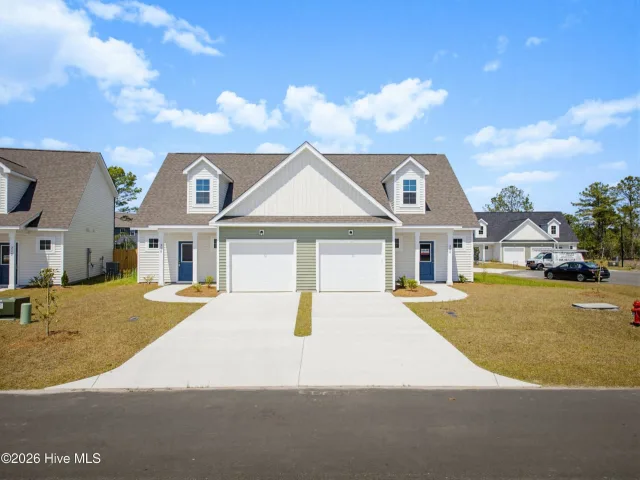 208 Sandpiper Place, Holly Ridge, NC 28445
