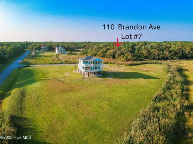 110 7 Brandon Avenue, Hubert, NC 28539