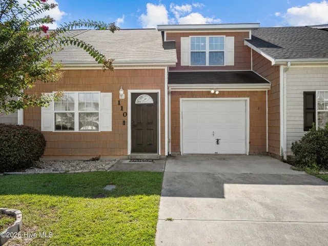 110 Creeker Town Way, Hubert, NC 28539