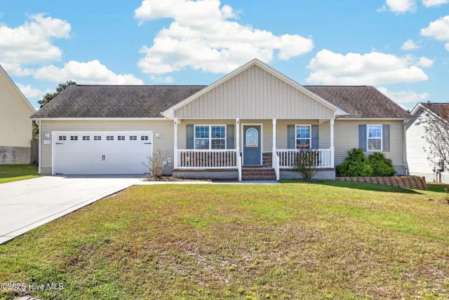 134 Rosemary Avenue, Hubert, NC 28539