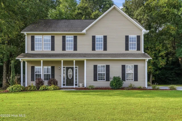 221 Rudolph Lane, Hubert, NC 28539