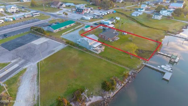 258 Shell Rock Landing Road, Hubert, NC 28539