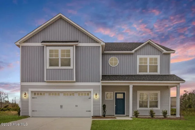 279 E Ivybridge Drive, Hubert, NC 28539
