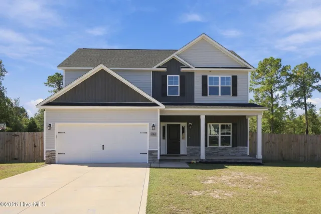 607 Macy Place, Hubert, NC 28539