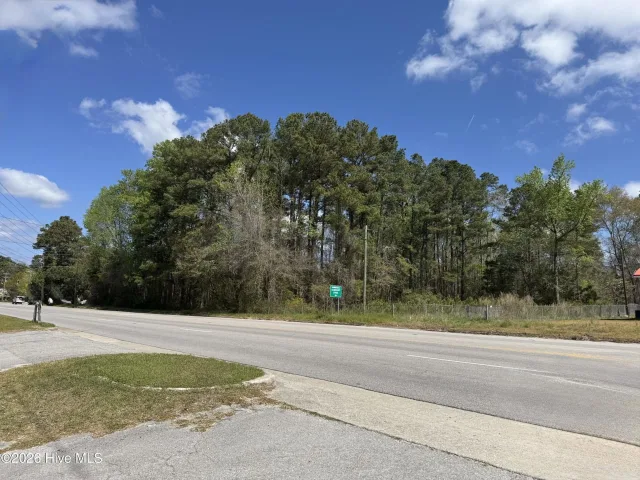 4312 1 Gum Branch Road, Jacksonville, NC 28540