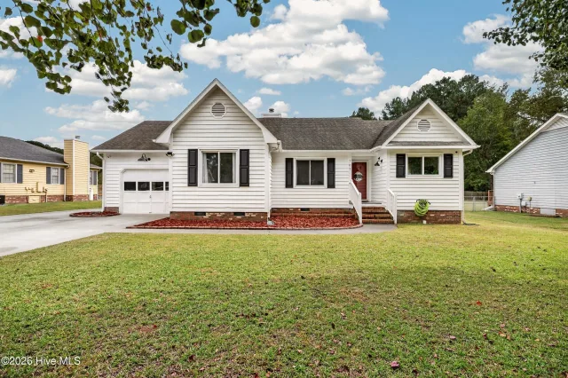707 Stonewall Avenue, Jacksonville, NC 28540
