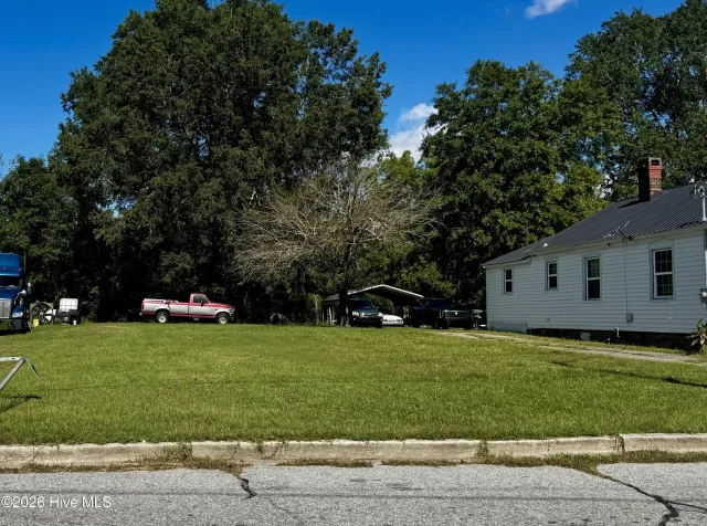 620 E Lenoir Avenue, Kinston, NC 28501