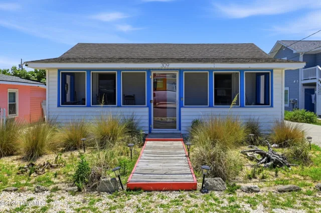 309 M Avenue, Kure Beach, NC 28449