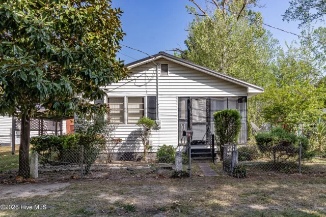 103 Springhill Street, La Grange, NC 28551