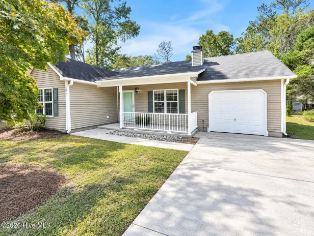 303 E Wood Lane, Leland, NC 28451