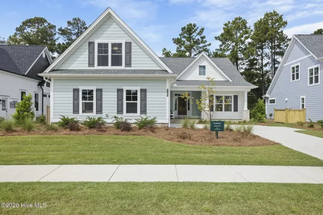 9165 Crossbill Drive, Leland, NC 28451