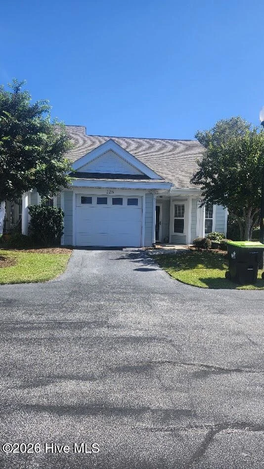 125 Willow Pond Drive, Morehead City, NC 28557