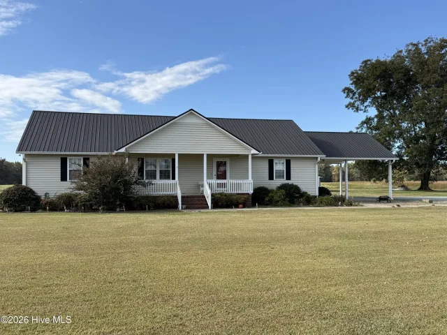 303 White Oak Bridge Road, Mount Olive, NC 28365
