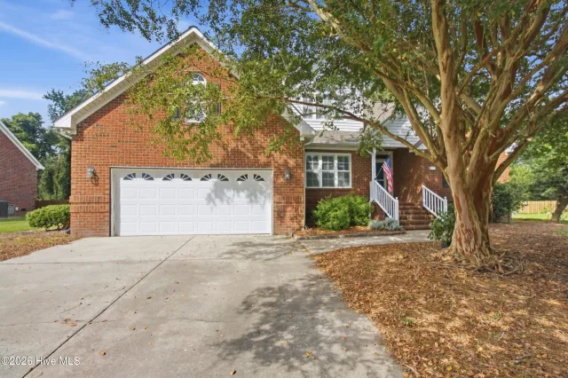 112 Barkside Lane, New Bern, NC 28562