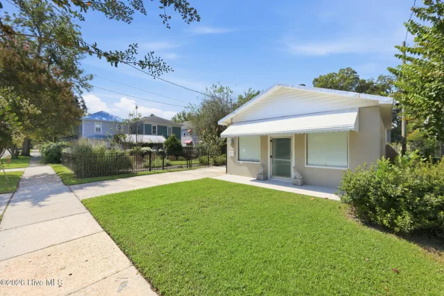 1307/1305 N Pasteur Street, New Bern, NC 28560