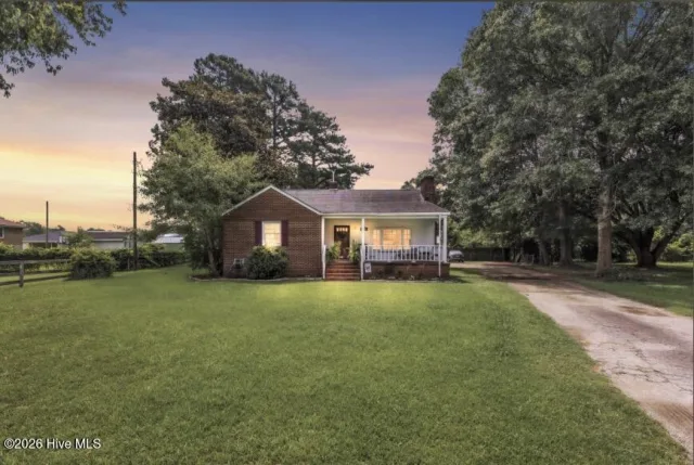 1502 N Hills Court, New Bern, NC 28562