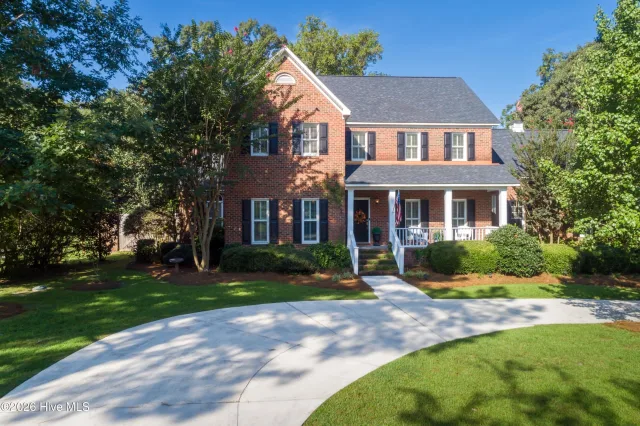 2417 Oakview Drive, New Bern, NC 28562