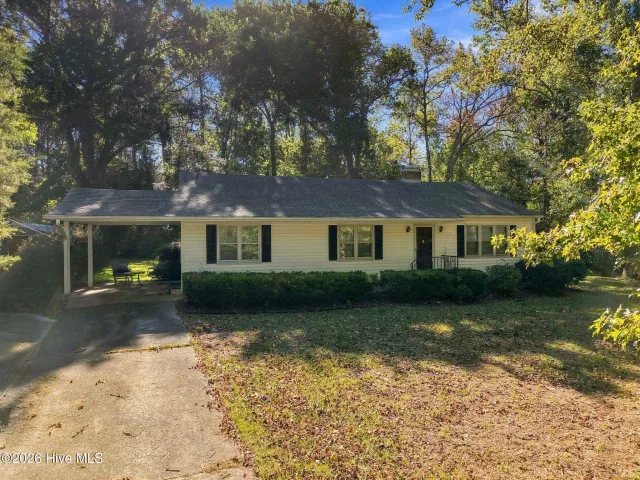 184 Wildwood Road, Newport, NC 28570