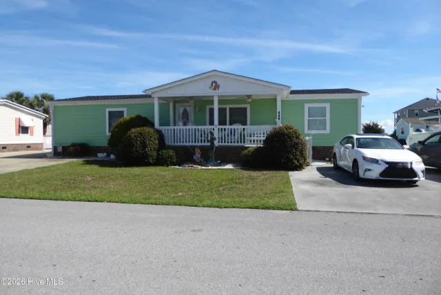 211 Blue Goose Lane, Newport, NC 28570