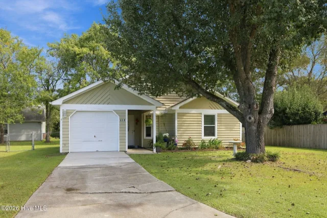 418 Red Fox Trail, Newport, NC 28570
