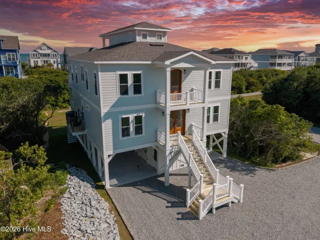 1 Bottlenose Boulevard, North Topsail Beach, NC 28460