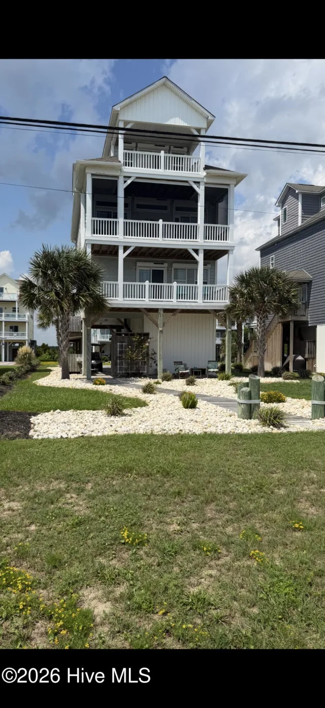 116 Scotch Bonnett Circle, North Topsail Beach, NC 28460