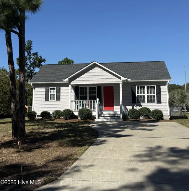 115 NW 17th Street, Oak Island, NC 28465