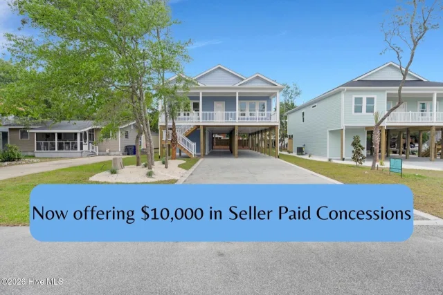 152 NE 1st Street, Oak Island, NC 28465