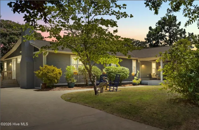 334 NE 59th Street, Oak Island, NC 28465