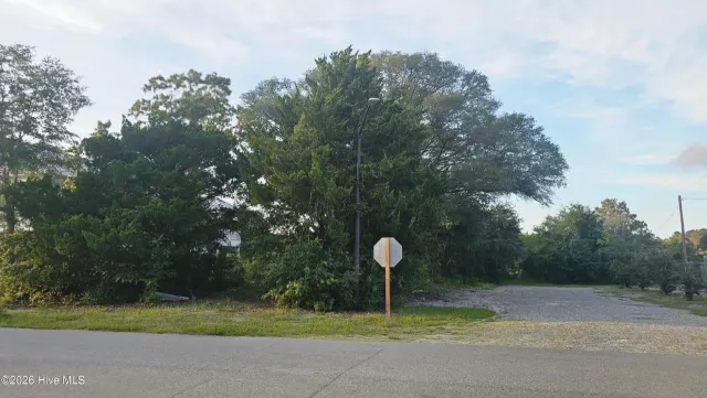 408 1 E Yacht Drive, Oak Island, NC 28465