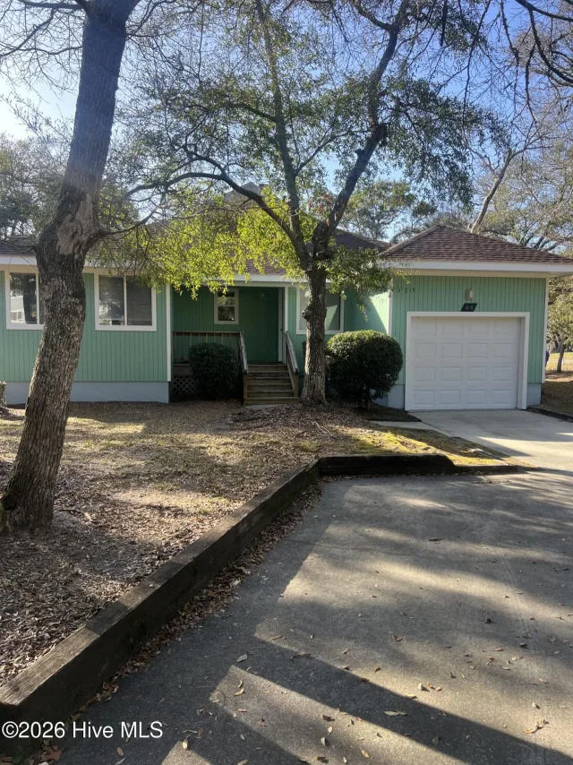 44 Pinehurst Drive, Oak Island, NC 28465