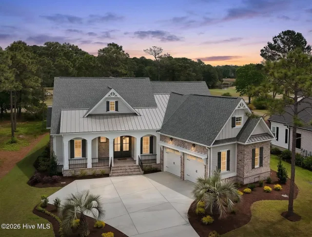 612 Barrington Place SW, Ocean Isle Beach, NC 28469
