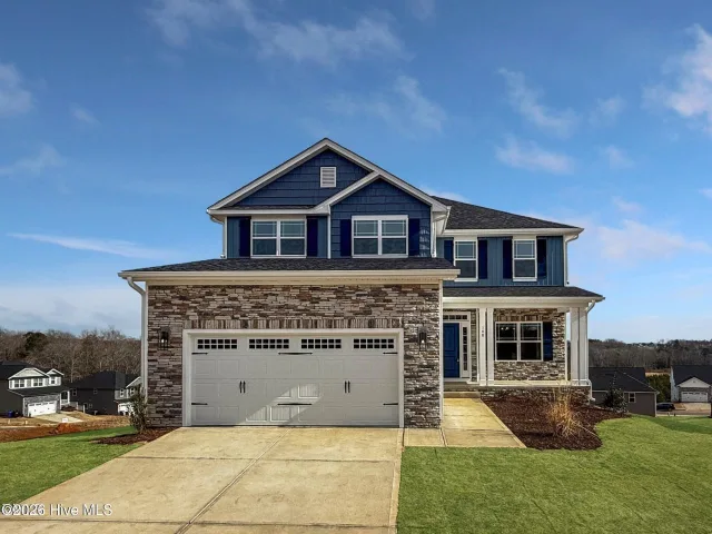 102 Jackson Ridge Way, Pikeville, NC 27863