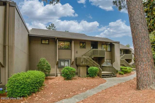250 Sugar Gum Lane # 226, Pinehurst, NC 28374
