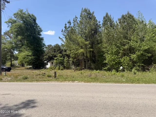 10404 Nc 210, Rocky Point, NC 28457