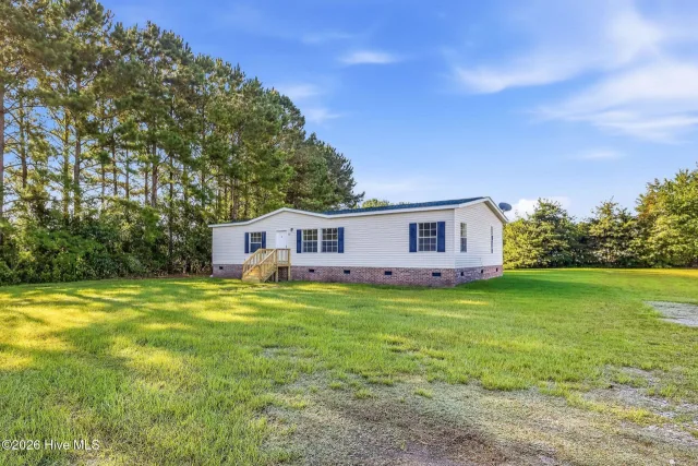 146 Grey Beard Drive, Rocky Point, NC 28457