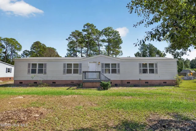 227 Hearthside Drive, Rocky Point, NC 28457
