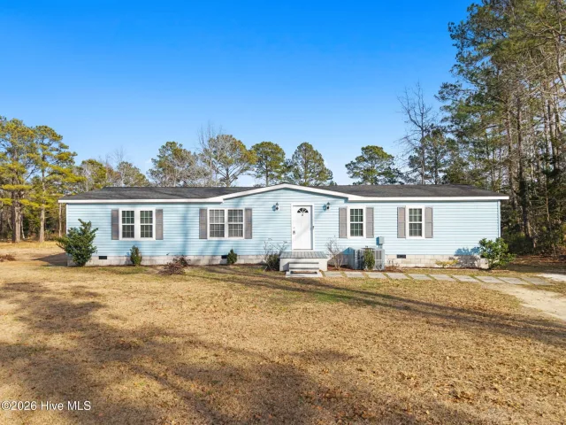 286 Edgewater Drive SW, Shallotte, NC 28470