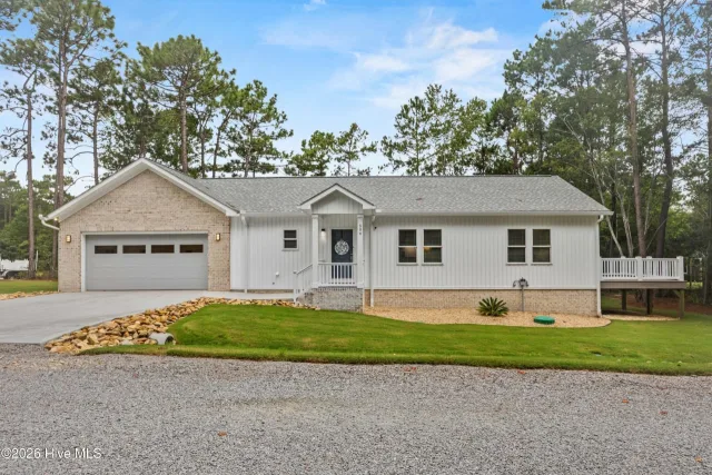 504 Cypress Circle SW, Shallotte, NC 28470