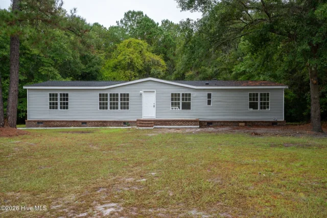 111 E Dunn Street, Sneads Ferry, NC 28460