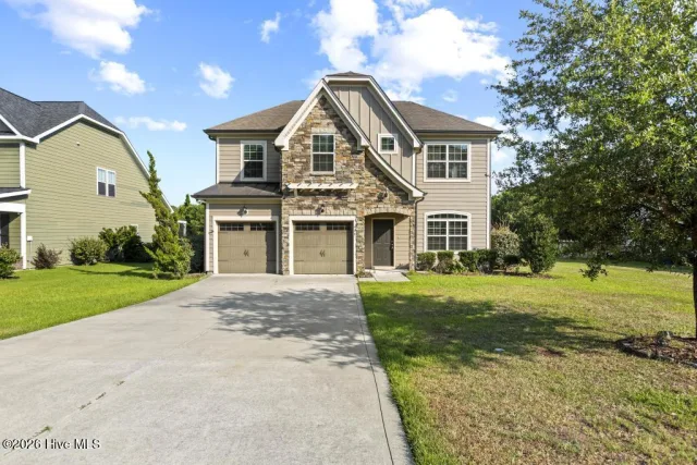 408 Canvasback Lane, Sneads Ferry, NC 28460