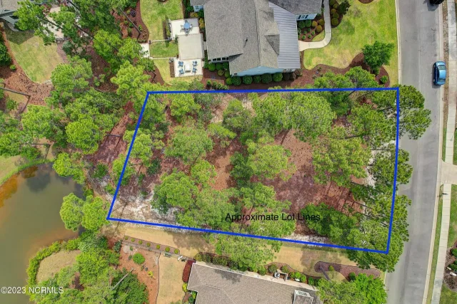 2550 104 Parkridge Drive, Southport, NC 28461