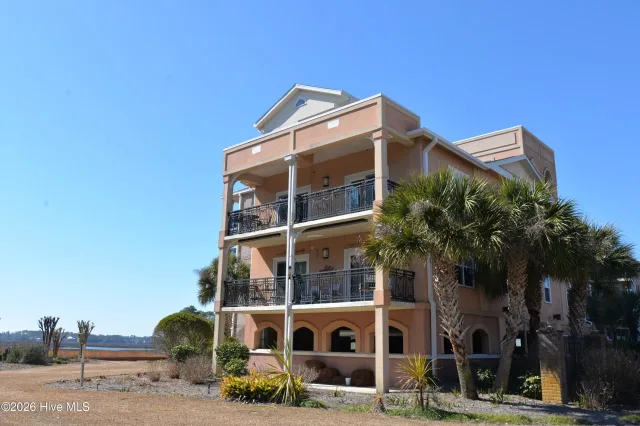 3100 Marsh Grove Lane # 3201, Southport, NC 28461