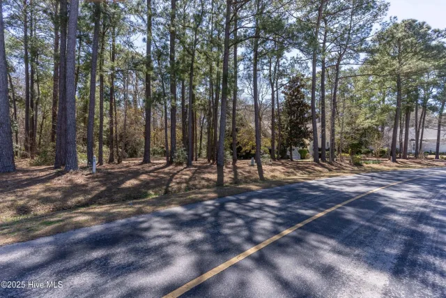 3549 Beaver Creek Drive SE, Southport, NC 28461