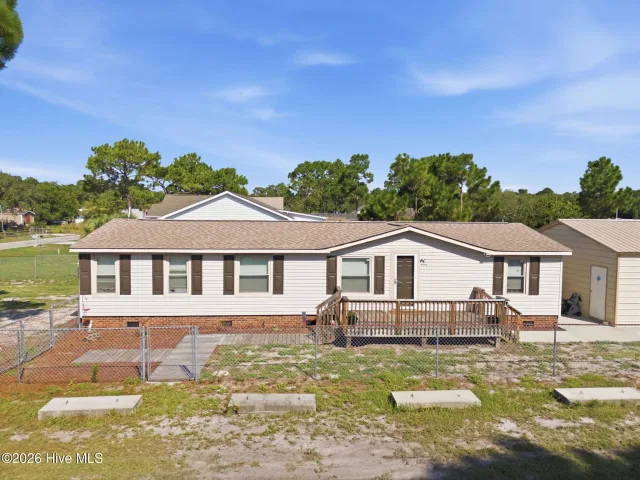 4864 Coastal Drive SE, Southport, NC 28461