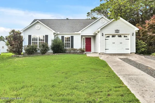 4952 Montserrat Drive, Southport, NC 28461
