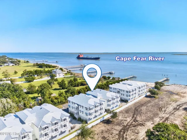 702 E Moore Street # 218, Southport, NC 28461