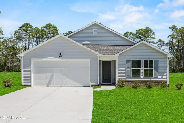 960 Parkway Road, Southport, NC 28461
