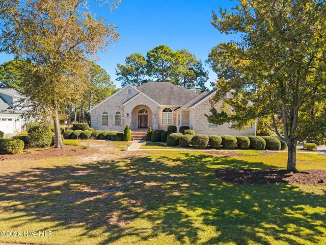 112 Discovery Lake Drive, Sunset Beach, NC 28468