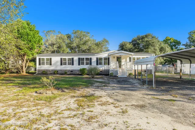 1112 Stanbury Road SW, Supply, NC 28462